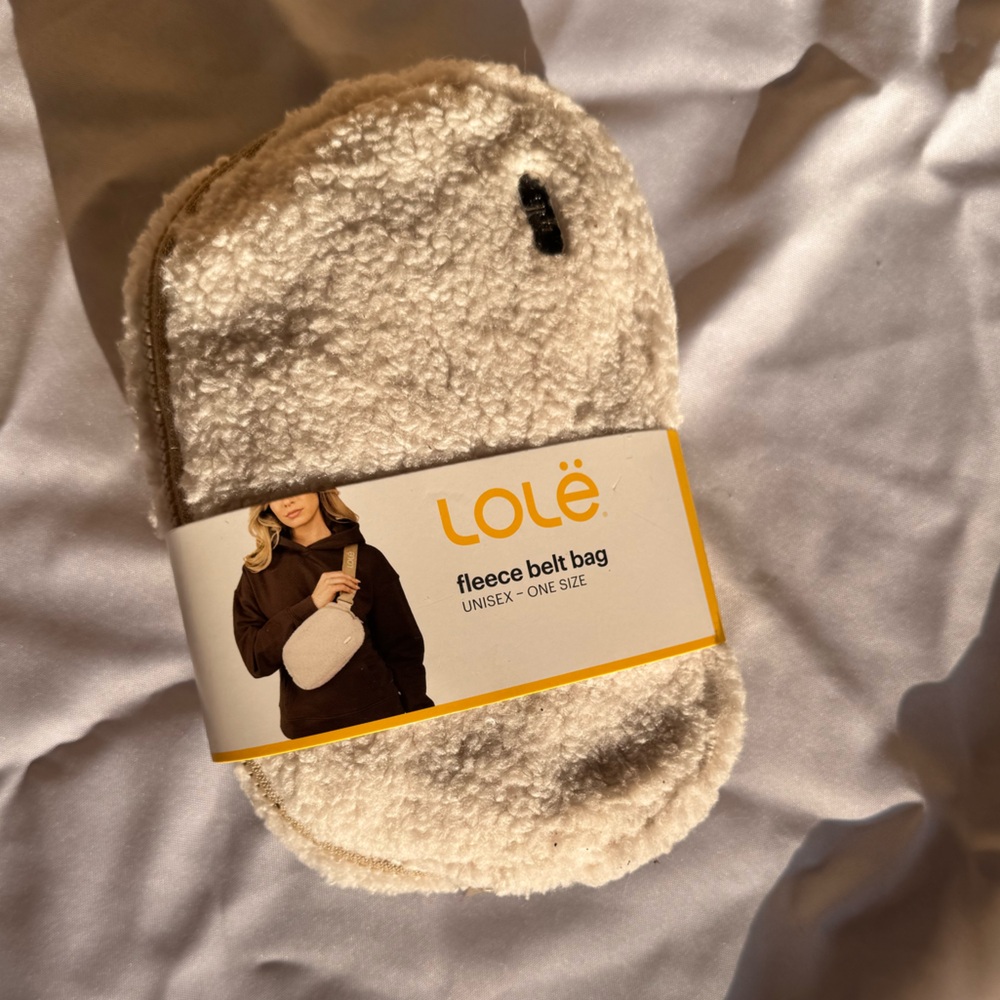 🤍 Cozy Fleece Belt Bag | Soft Teddy Fanny Pack | Adjustable Strap 🤍